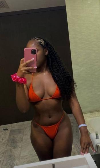 214-637-3931, 25  female escort, Myrtle Beach