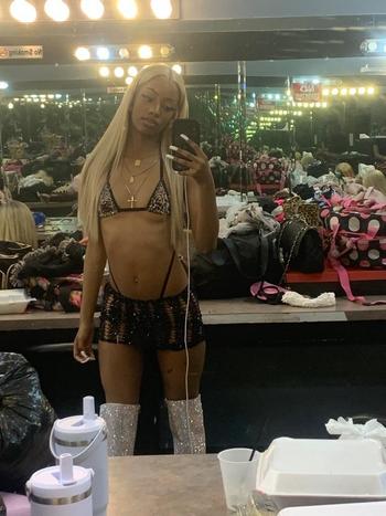 910-858-5392, 24  female escort, Myrtle Beach