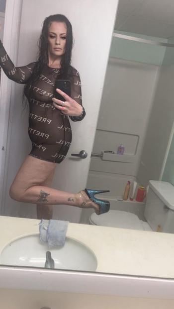 Elena, 40  female escort, Myrtle Beach