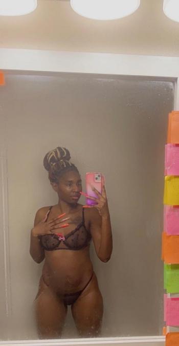 Carmel, 24  female escort, Myrtle Beach